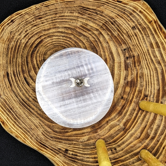 Triple Moon Goddess Enamel Pin - Picture 3 of 3